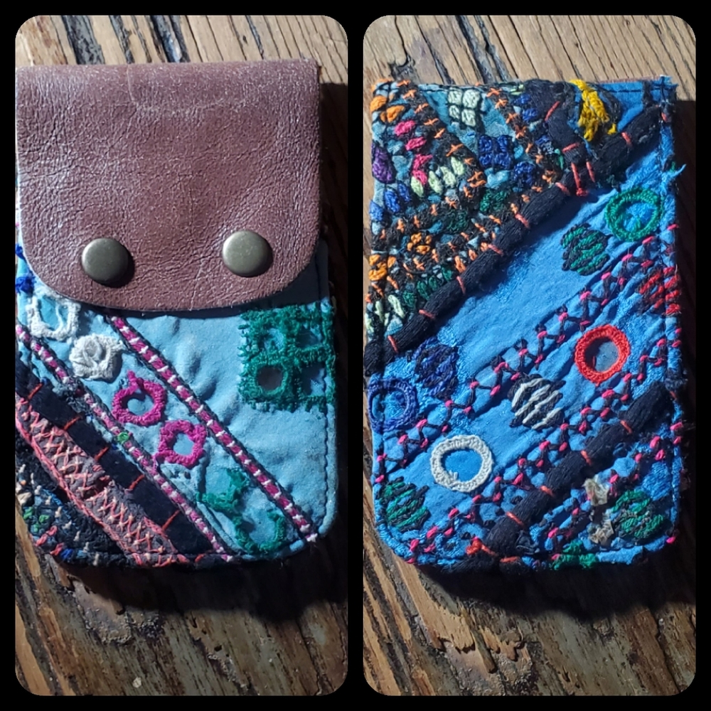 🪬🍄 Free People Boho Embroidered Repurposed vtg banjara hippie Wallet card case